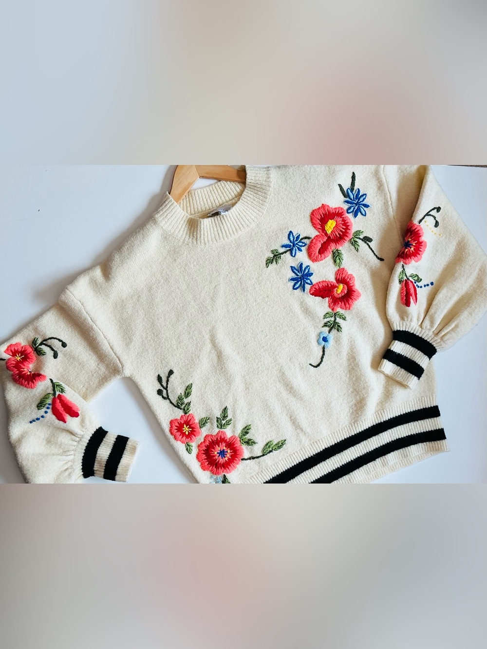 Harlyn Gardenstripe Embroidered Sweater Sz Sm - Picture 4 of 9